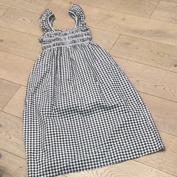 Woman’s BCBGeneration black/white checked smocked dress. Medium. Lined. Pockets - Picture 1 of 6